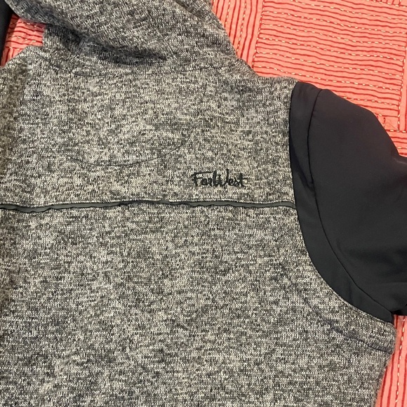 FarWest women’s size small Gray Black Hooded zip up fleece Jacket w/ thumb holes - Picture 11 of 14